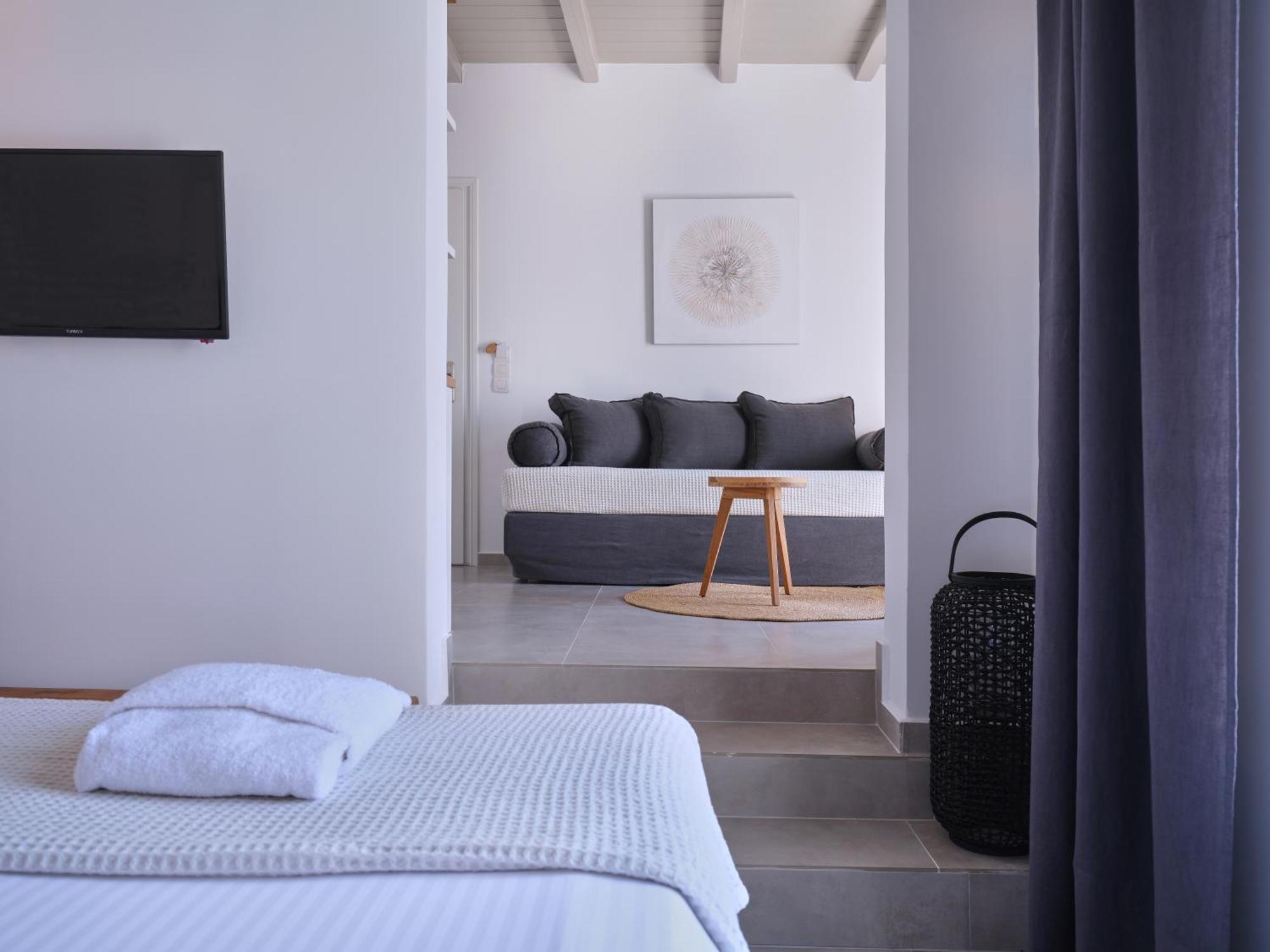 Parian Village - Adults Only 4* פארוס